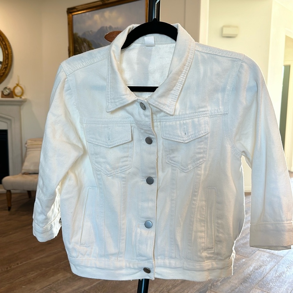 White jeans, jacket